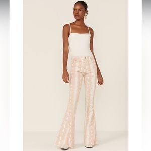 Saints & Hearts Blush Snakeskin Bell Bottoms Flare High Rise Jeans - NWT - Large